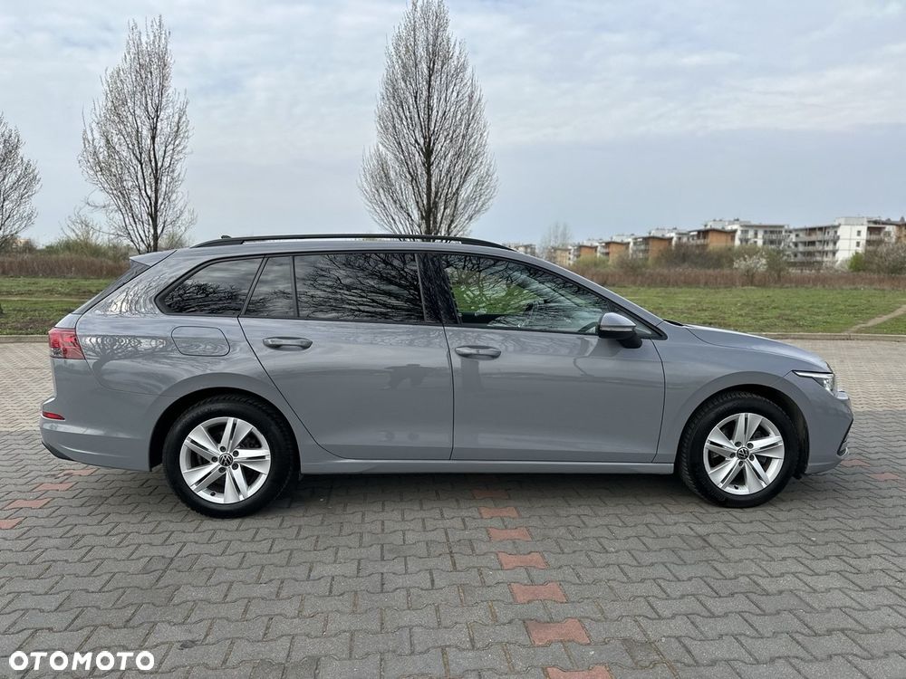 Volkswagen Golf 1.5 eTSI EVO Style DSG - 5