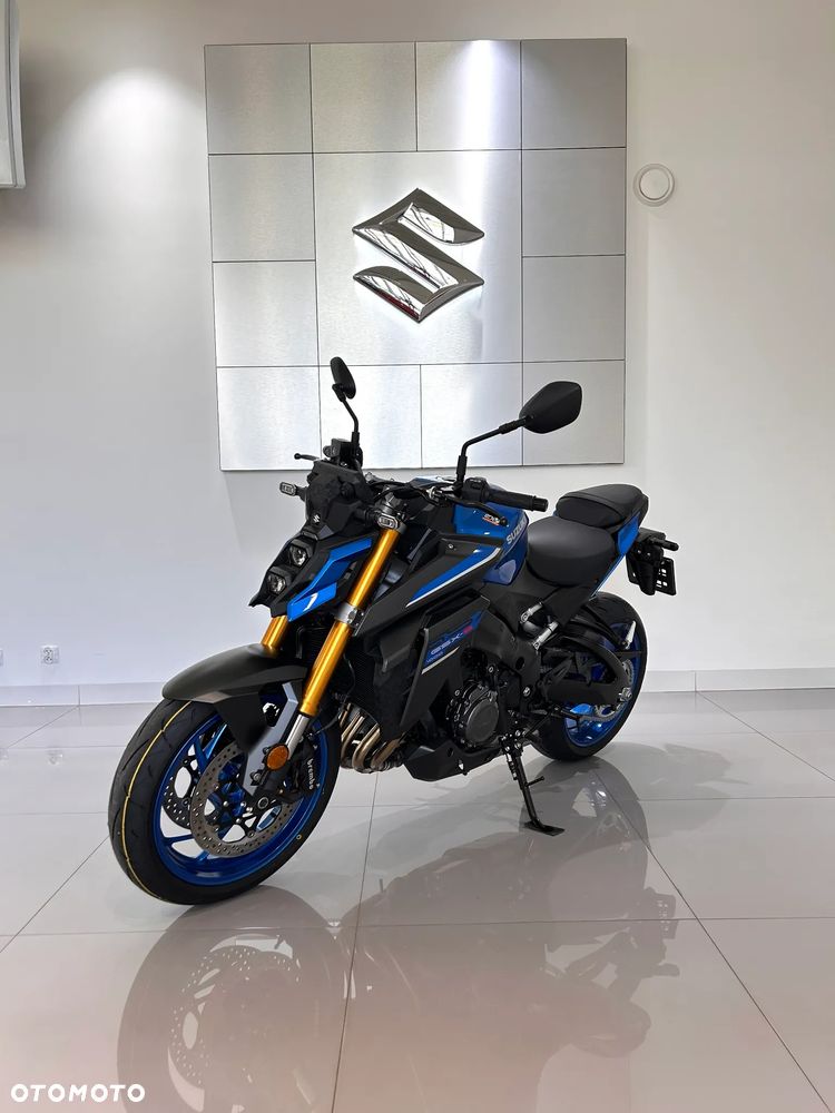 Suzuki GSX 1000 - 2