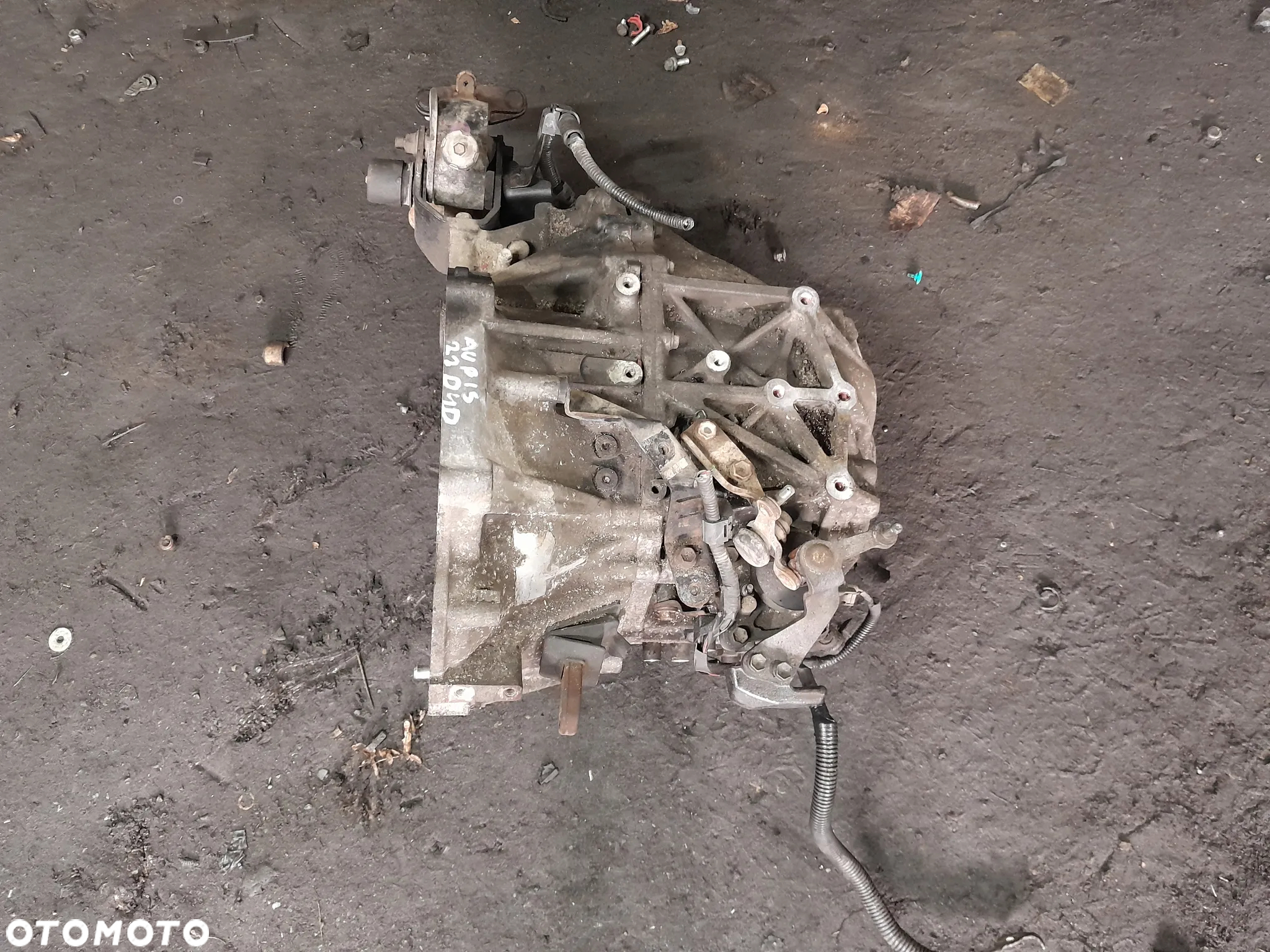 Skrzynia biegów manualna TOYOTA Auris I 2.2 D-CAT 177KM - 7