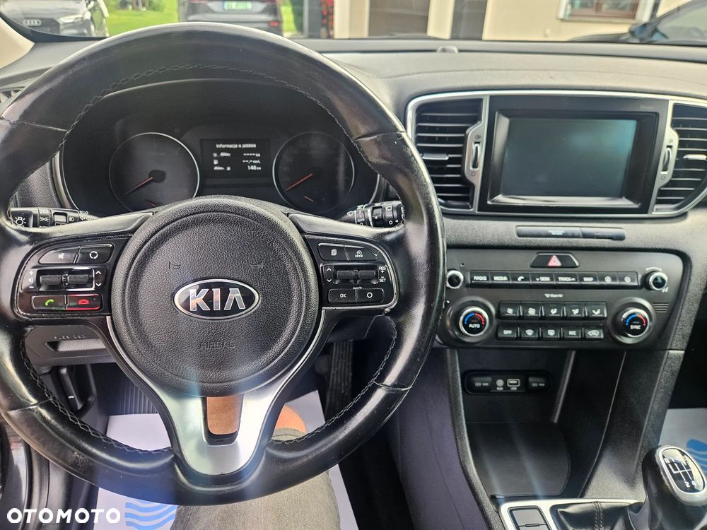 Kia Sportage 1.7 CRDI 2WD Dream-Team Edition - 11