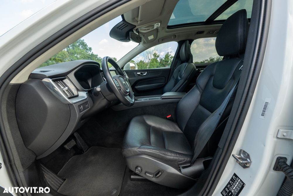 Volvo XC 60 D4 AWD Momentum - 15