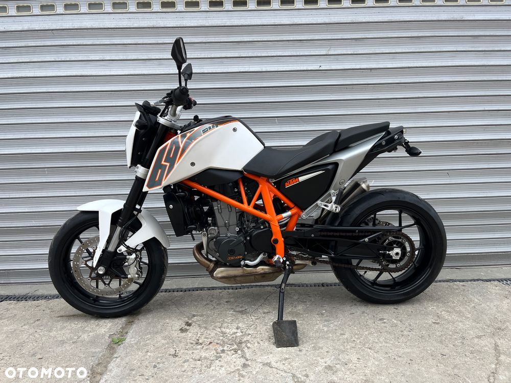 KTM Duke - 11