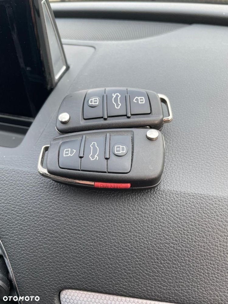 Audi Q3 40 TFSI Quattro S tronic S line - 9