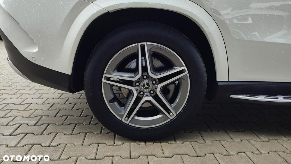 Mercedes-Benz GLE - 16