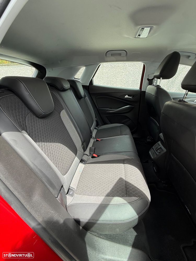 Opel Grandland X 1.2 S&S Business Elegance - 5