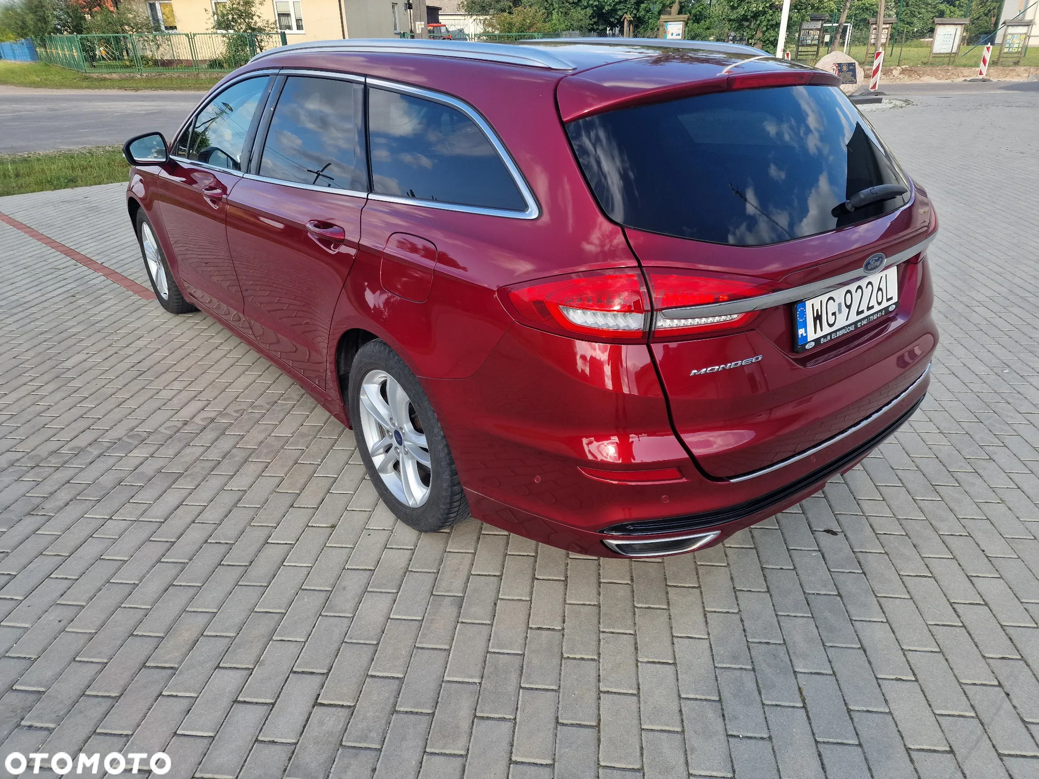 Ford Mondeo Turnier 2.0 EcoBlue Titanium - 3