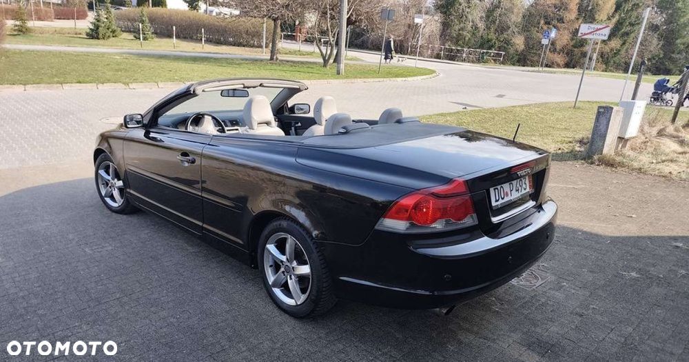 Volvo C70 - 32