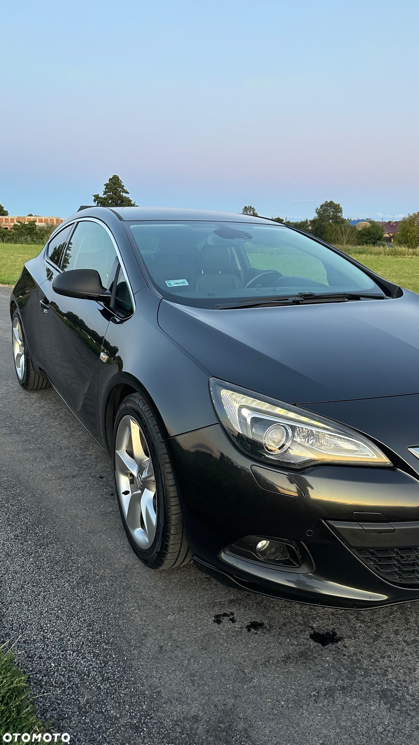 Opel Astra GTC 2.0 CDTI ecoFLEX Start/Stop Edition - 4