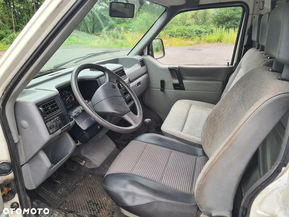 Volkswagen Transporter T4 - 16