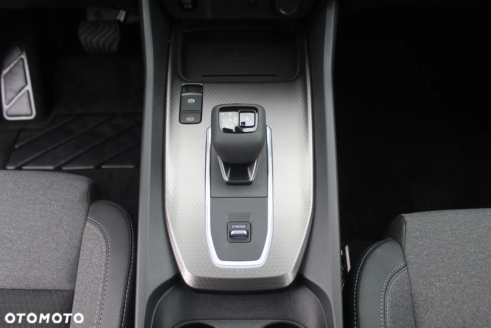 Nissan Qashqai 1.3 DIG-T MHEV N-Connecta Xtronic - 20