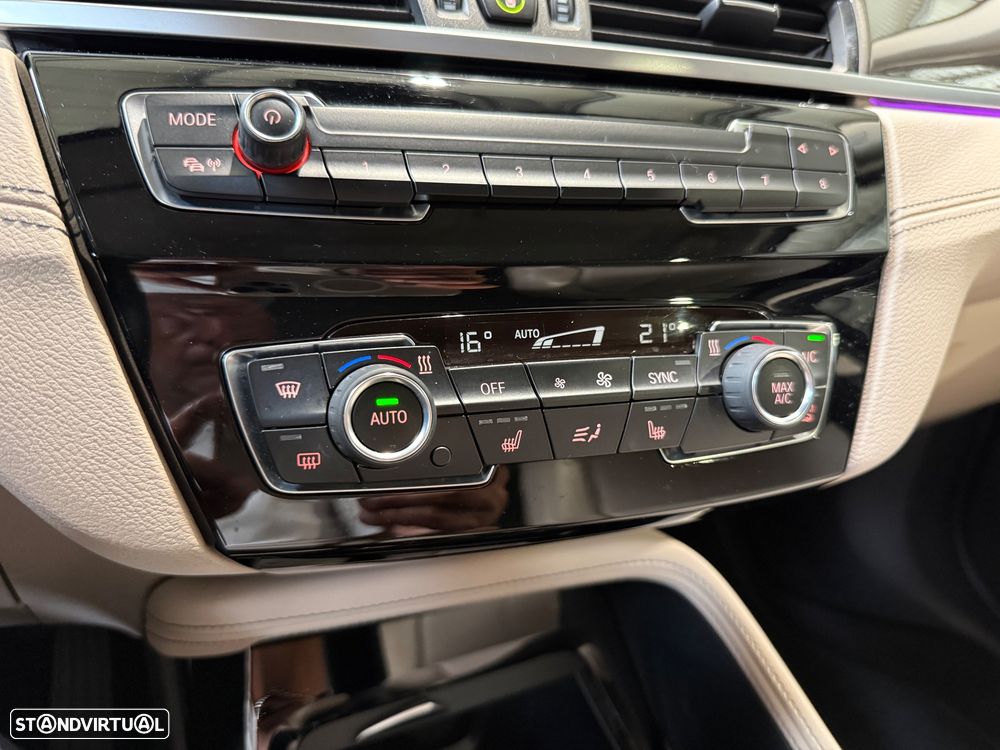 BMW X1 16 d sDrive Line xLine - 21