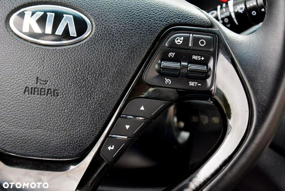 Kia Ceed 1.6 GDI Platinum Edition - 27
