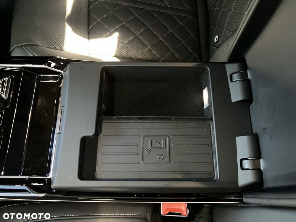 Audi A8 - 41