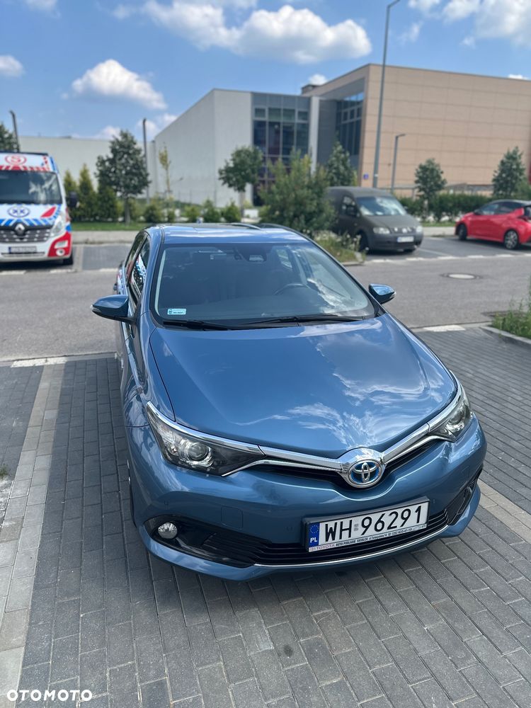 Toyota Auris Hybrid 135 Premium - 1