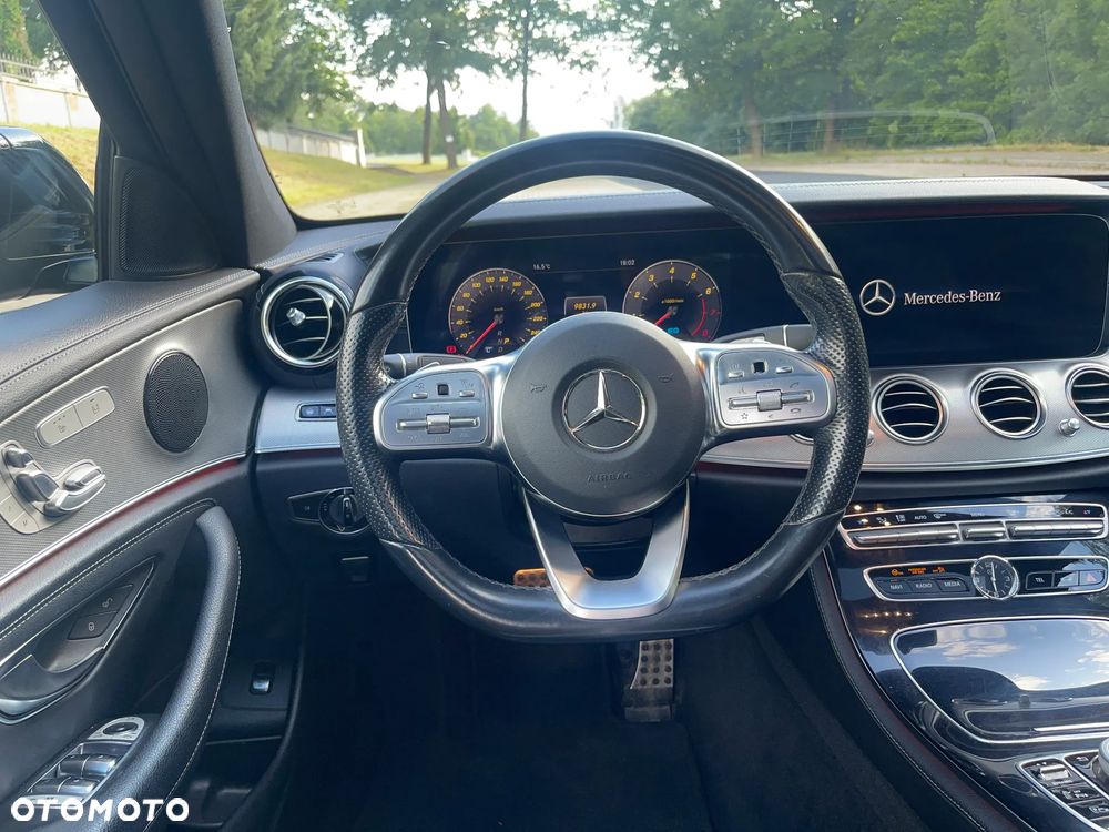 Mercedes-Benz Klasa E - 25