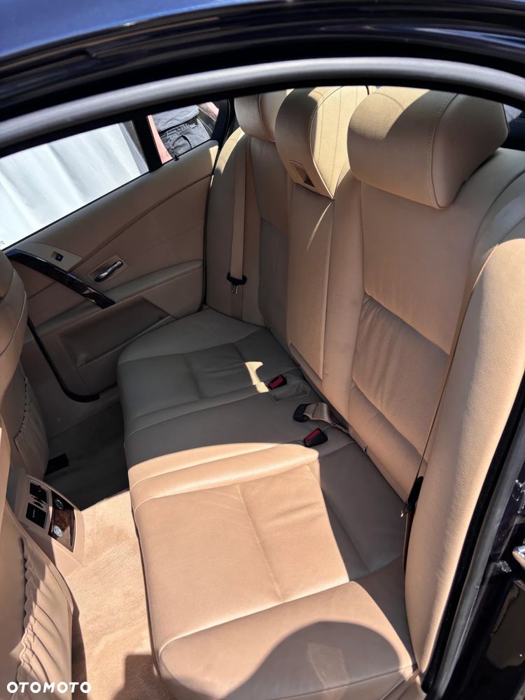 BMW Seria 5 - 10