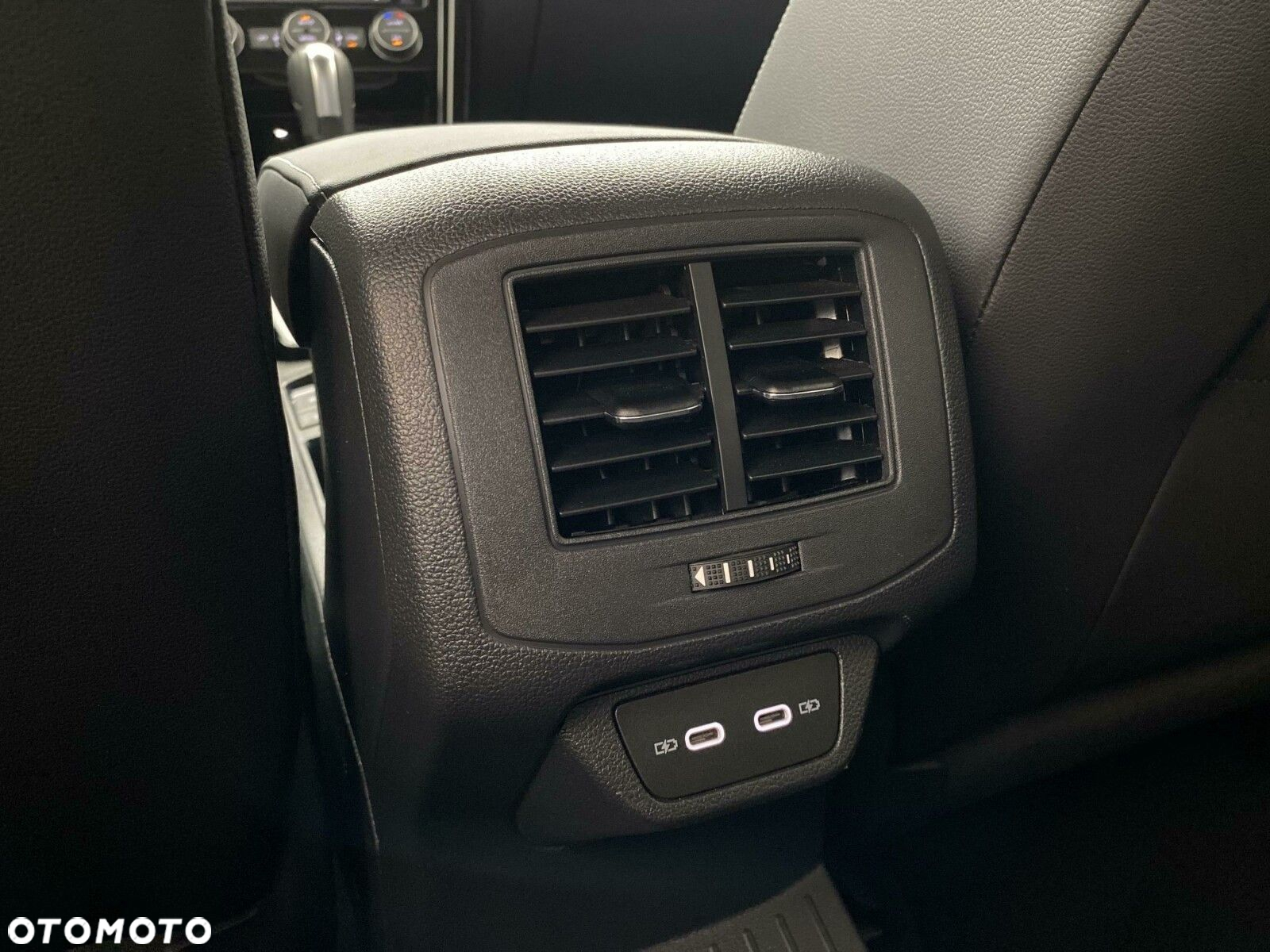 Volkswagen T-Roc 2.0 TSI 4Motion R DSG - 15