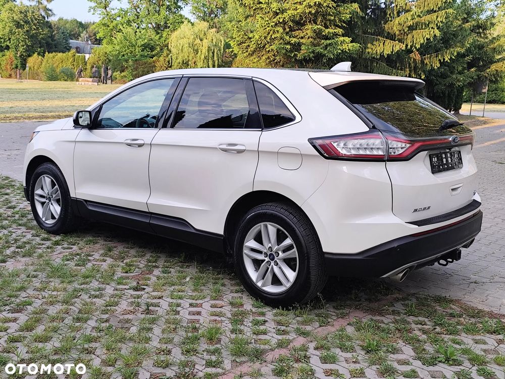 Ford Edge - 4