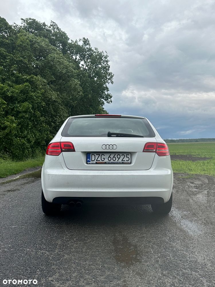 Audi A3 Sportback 1.9 TDI Ambiente - 6