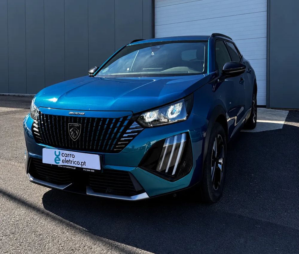 Peugeot e-2008