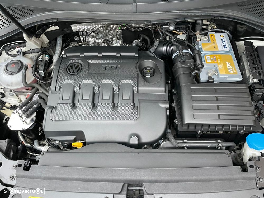 VW Tiguan 2.0 TDI R-Line DSG - 49