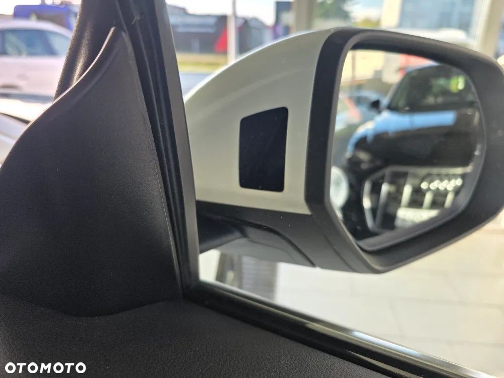 Audi Q8 - 13
