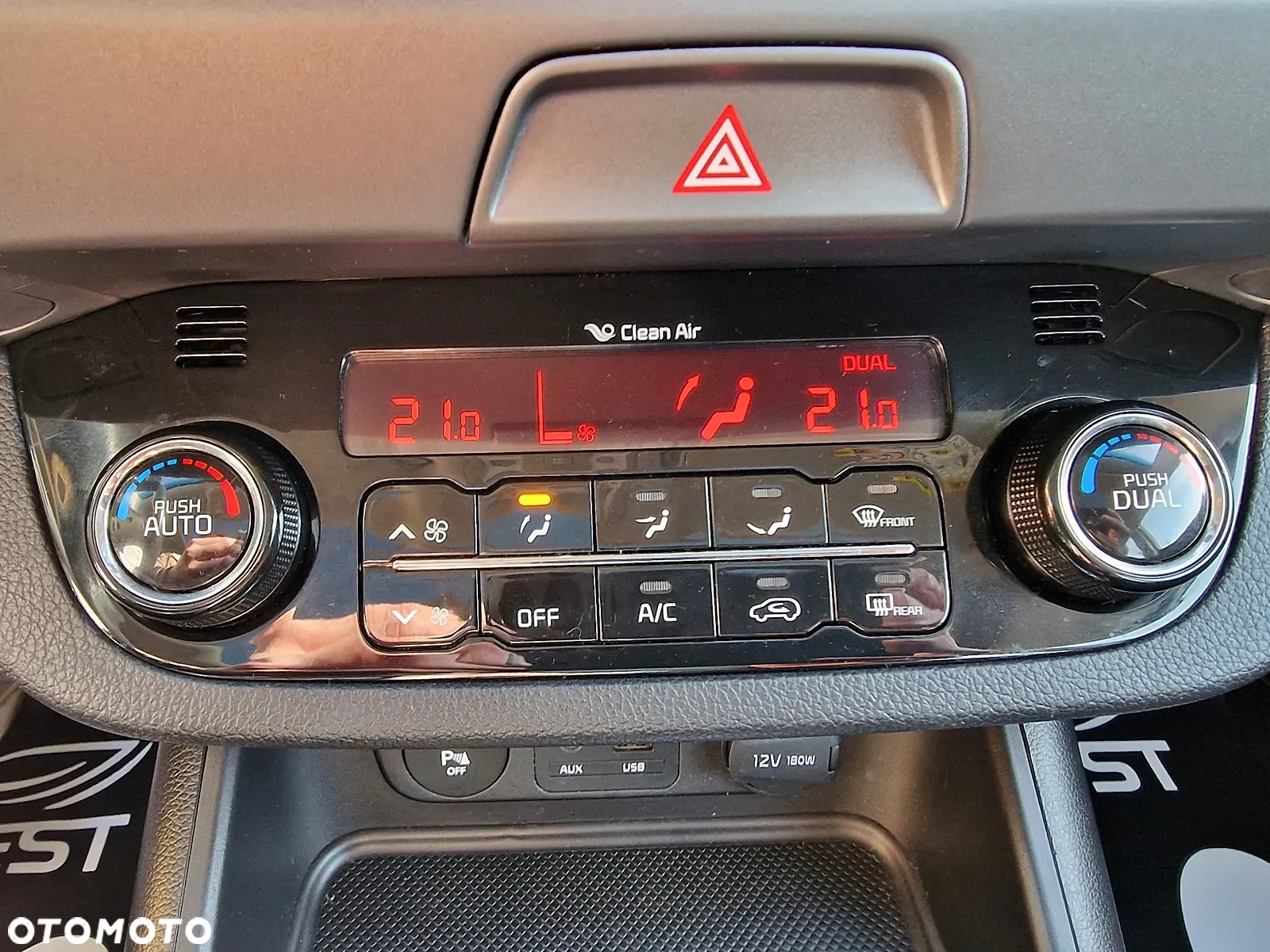 Kia Sportage - 15