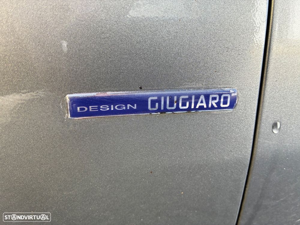 Alfa Romeo 159 Sportwagon 1.9 JTDm 16V Elegante - 11