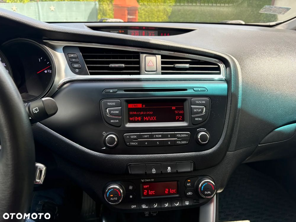 Kia Ceed 1.6 CRDi M DCT - 8