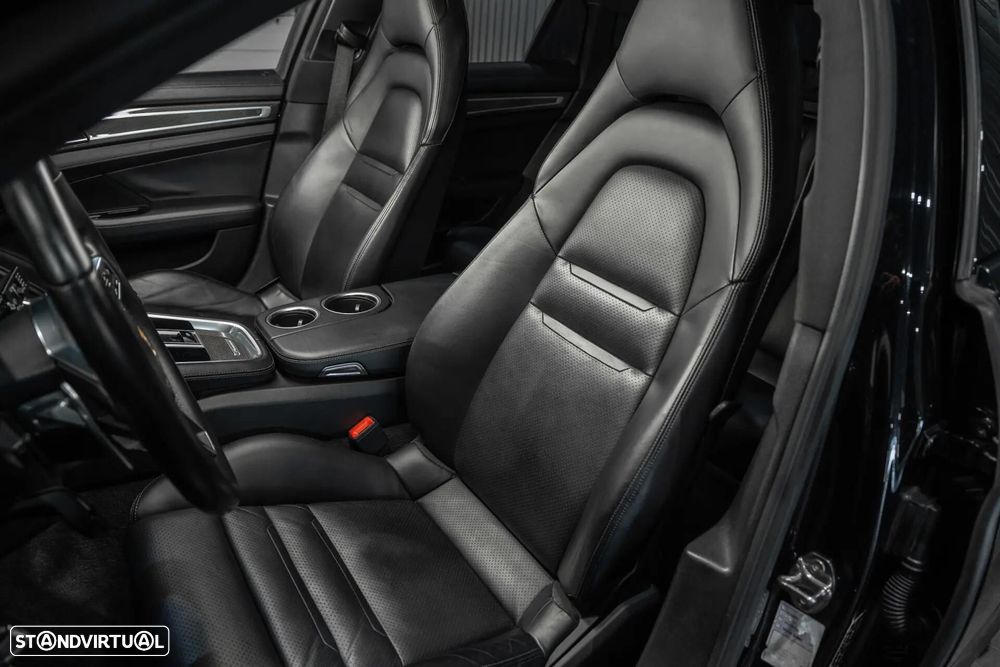 Porsche Panamera S PDK - 21
