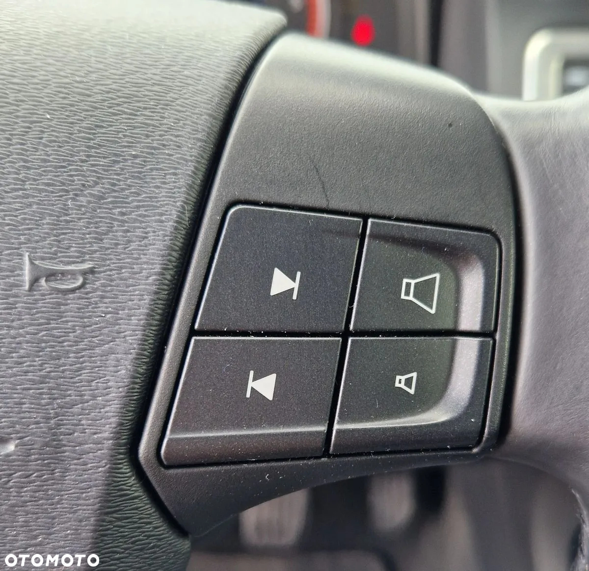Volvo V70 2.0D Momentum - 14