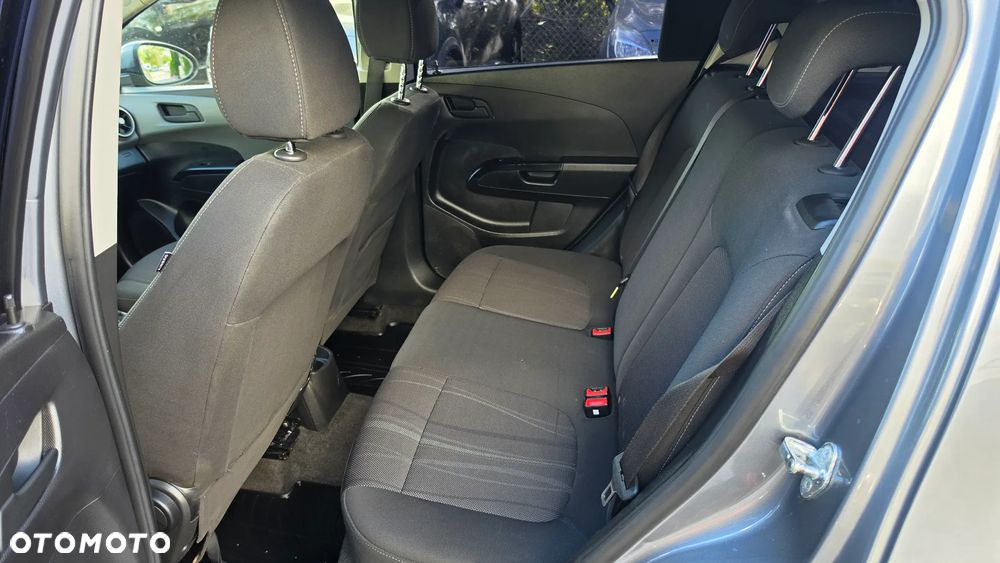 Chevrolet Aveo 1.2 LT+ - 16