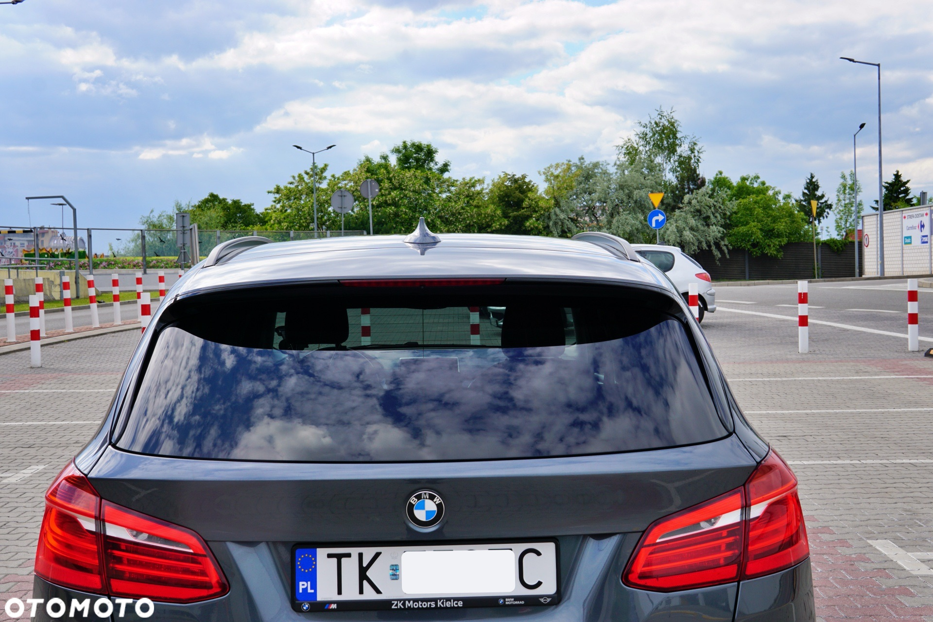BMW Seria 2 218i Active Tourer - 27