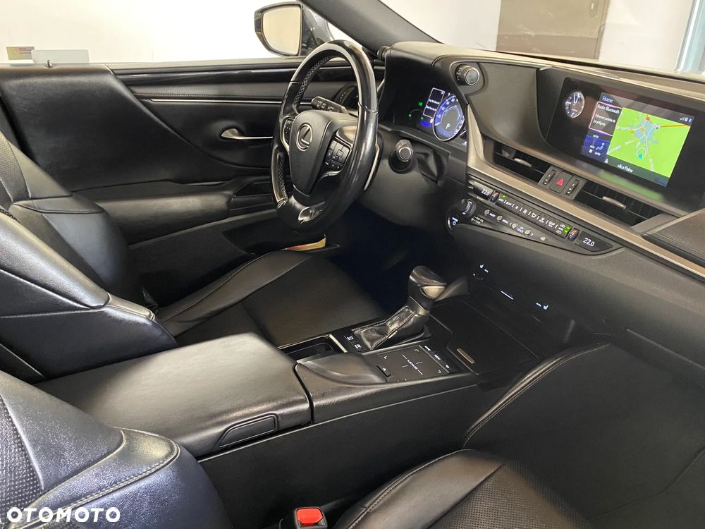 Lexus ES 300h Elegance - 7