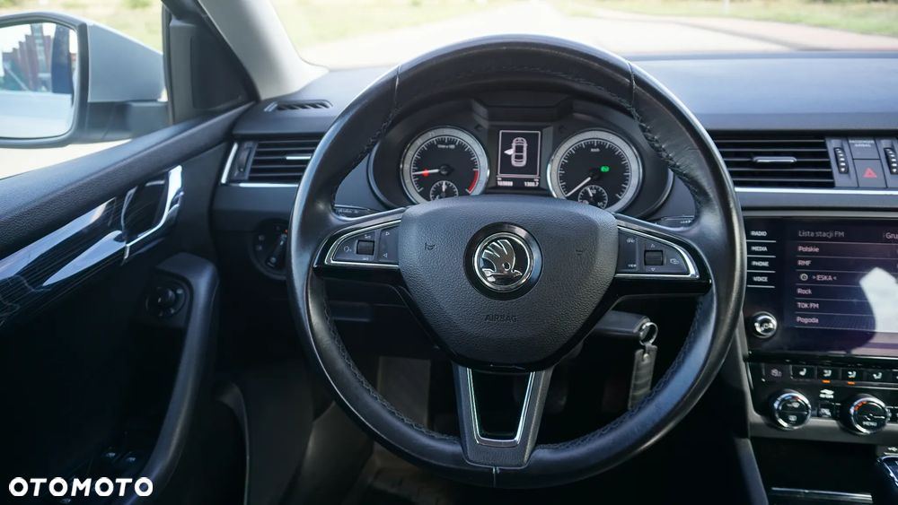 Skoda Octavia 2.0 TDI SCR Style DSG - 22