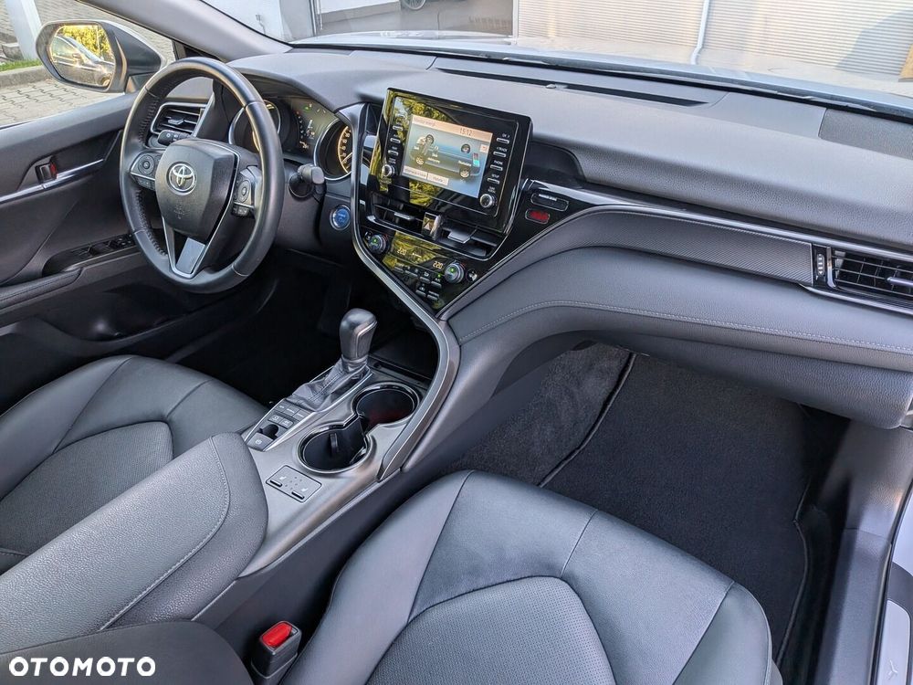 Toyota Camry 2.5 Hybrid Comfort CVT - 15