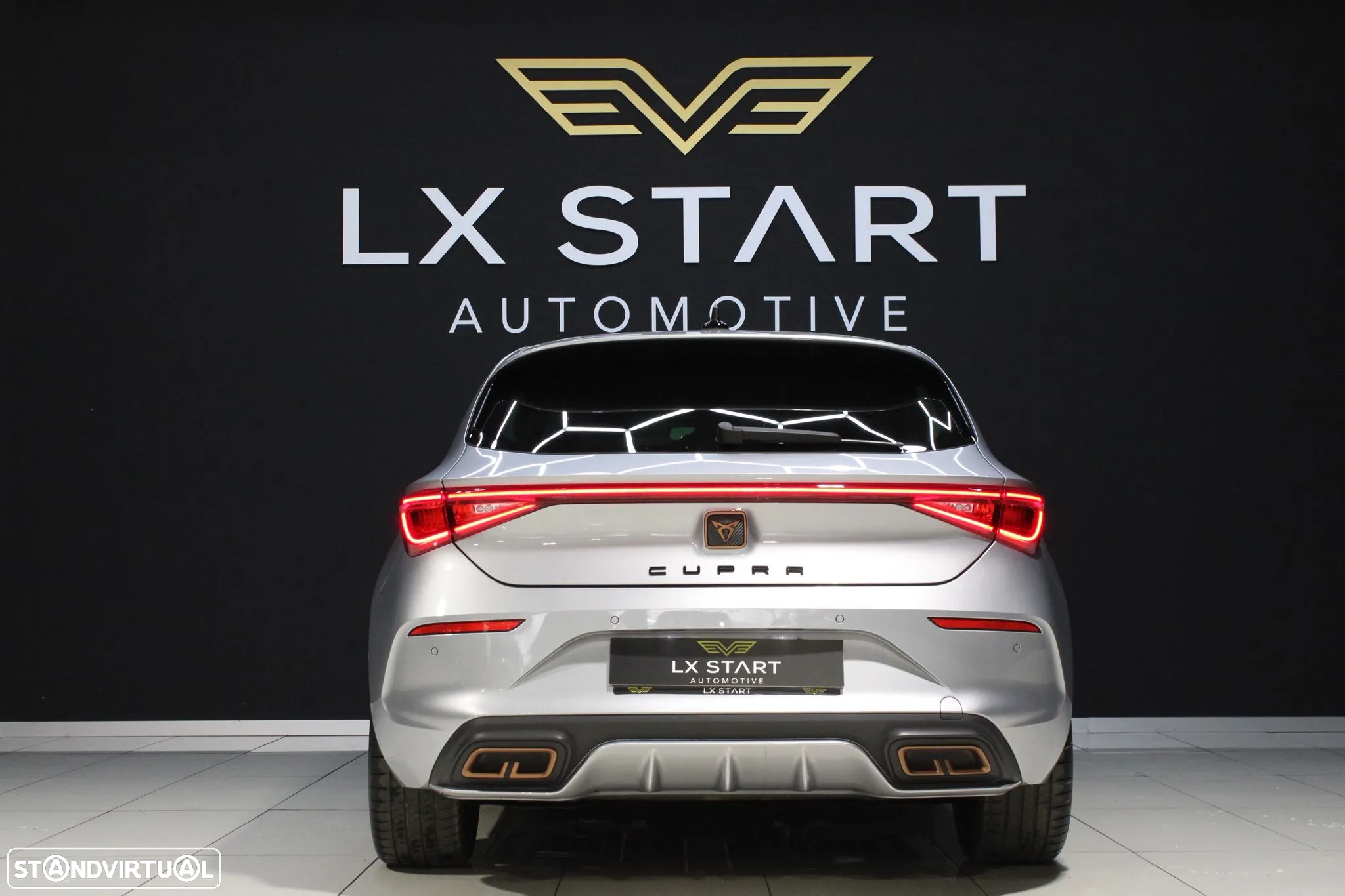 Cupra Leon 1.4 e-Hybrid VZ DSG - 3