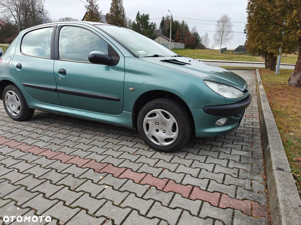 Peugeot 206 - 3