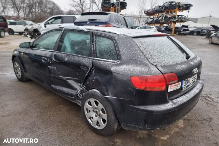 Centura spate 8p0857805 Audi A3 8P/8PA (facelift)  [din 2004 pana  20 - 5