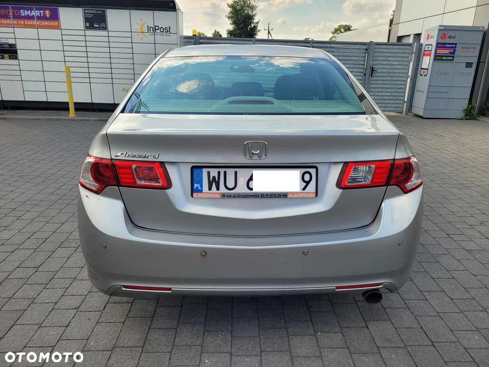 Honda Accord 2.0 Comfort - 21