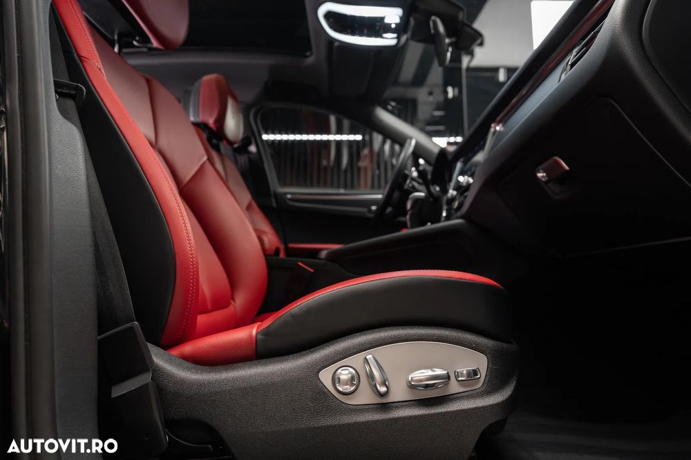 Porsche Macan Standard - 35