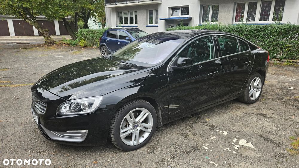 Volvo S60 T5 Geartronic Kinetic - 1