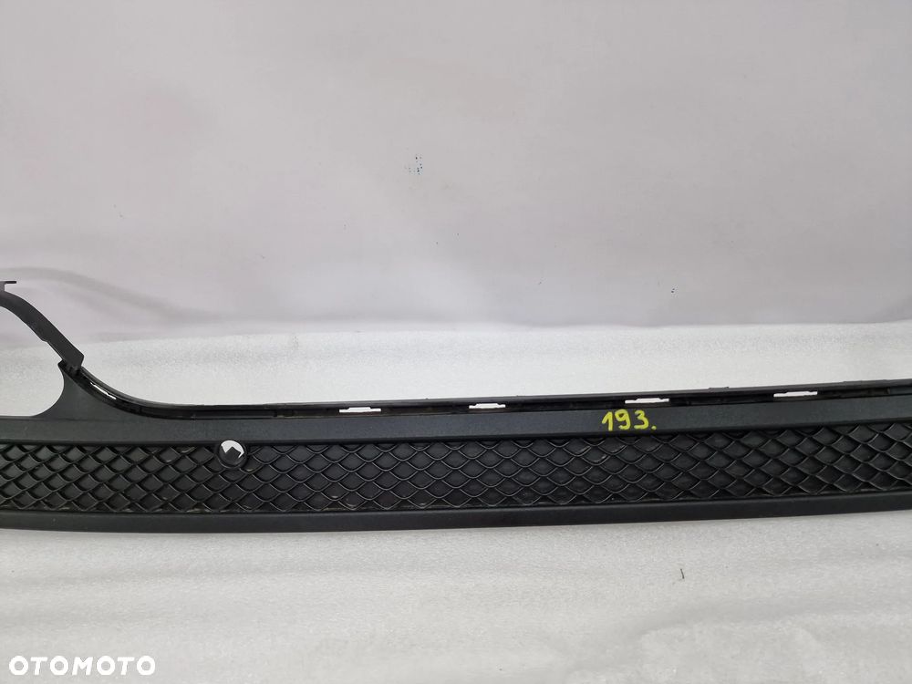MERCEDES C-KLASSA W205 13- AMG DYFUZOR / KRATKA ZDERZAKA TYLNEGO TYLNIEGO TYŁ , NR A2058856238 , NR AUKCJI KR193 - 4