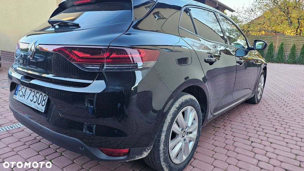 Renault Megane TCe 115 GPF ZEN - 23