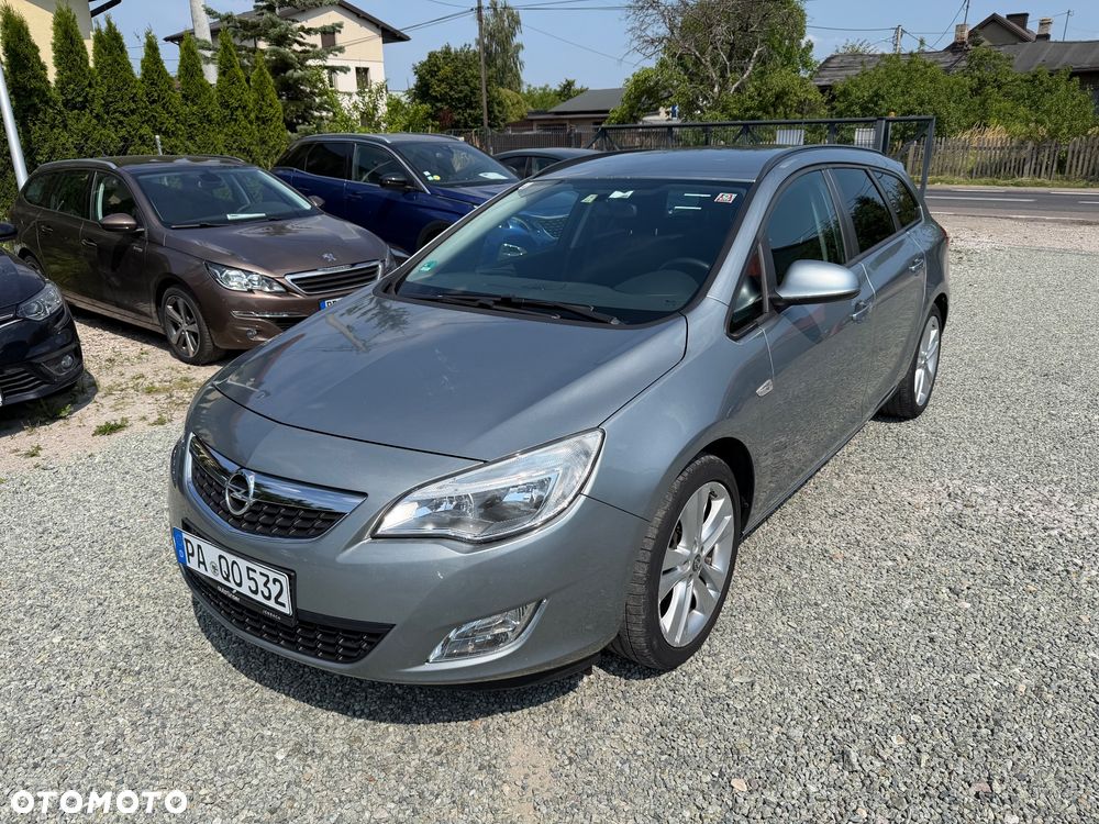Opel Astra 1.4 Turbo Edition Sport - 2