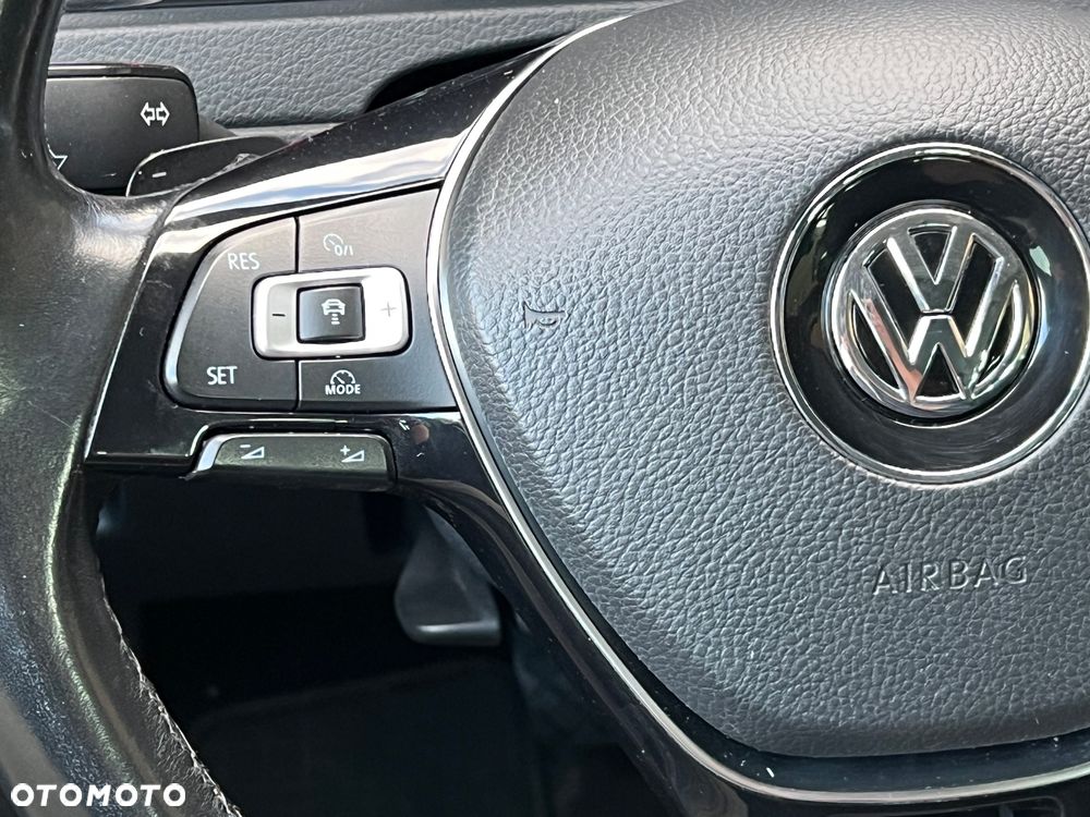 Volkswagen Golf 1.6 TDI BMT Highline DSG - 19