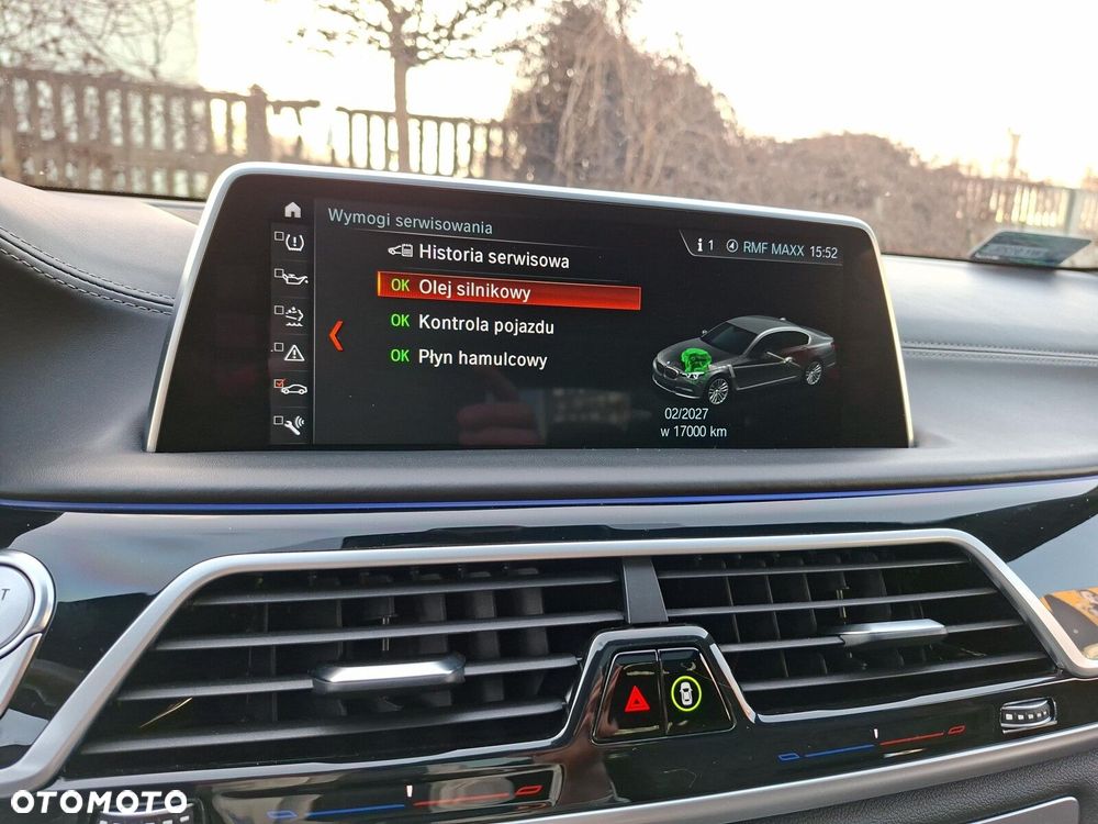 BMW Seria 7 750d xDrive sport - 28