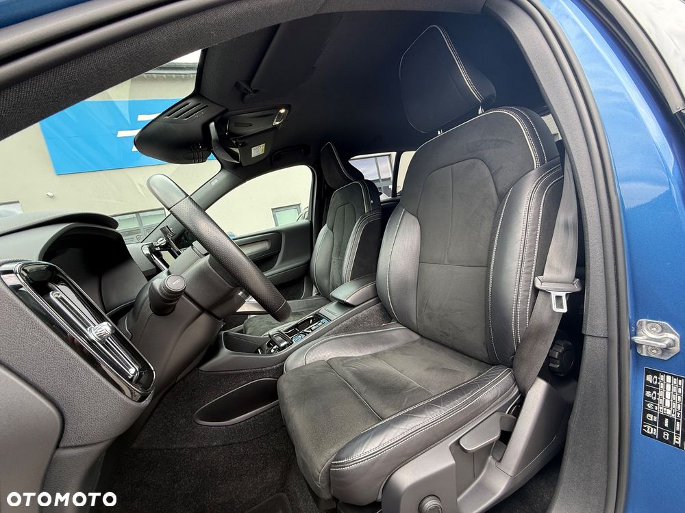Volvo XC 40 D4 AWD R-Design - 13