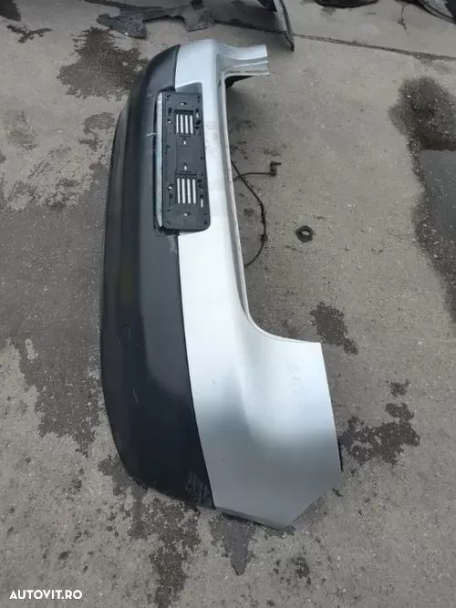 Bara spate Volkswagen Golf 5 Hatchback scurt - 1