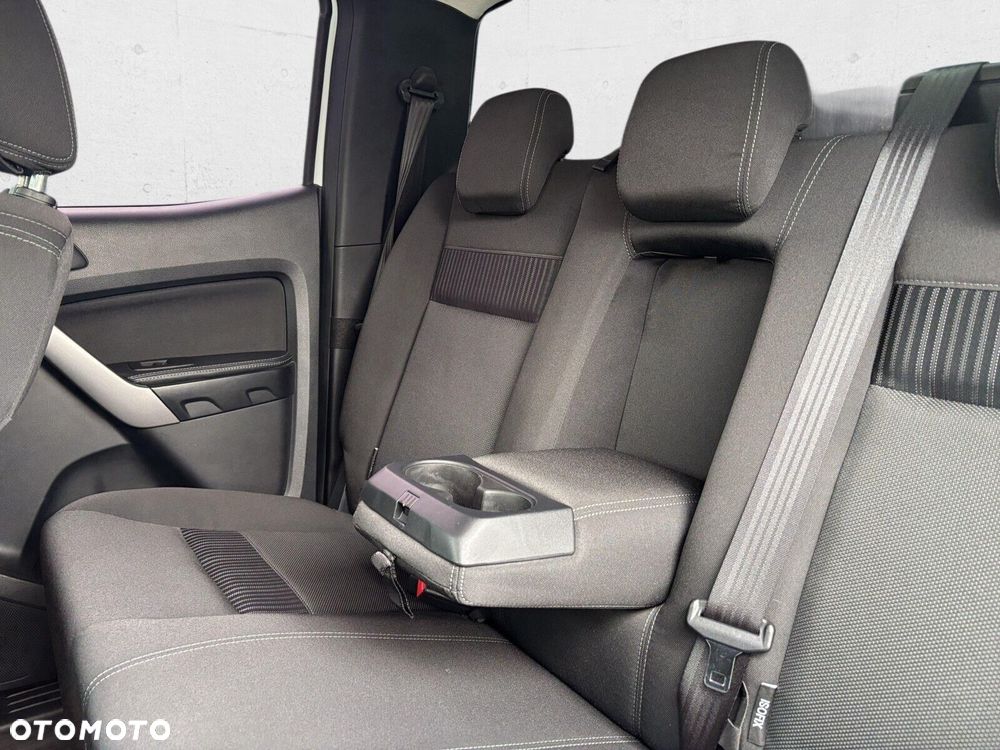 Ford Ranger 2.0 EcoBlue 4x4 DC XLT - 24